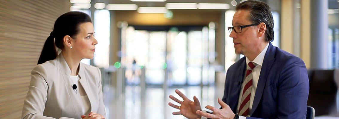 https://brandcentral.dnvgl.com/mars/embed?o=562253F5AF42113E&c=10651&a=N