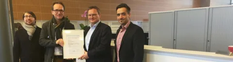 Certificate handover 8MW Siemens wind turbine